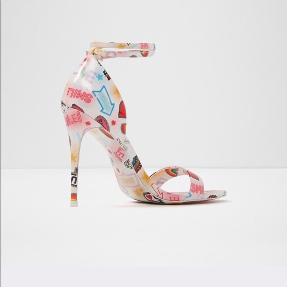 Heels shoes - Picture 2 of 2